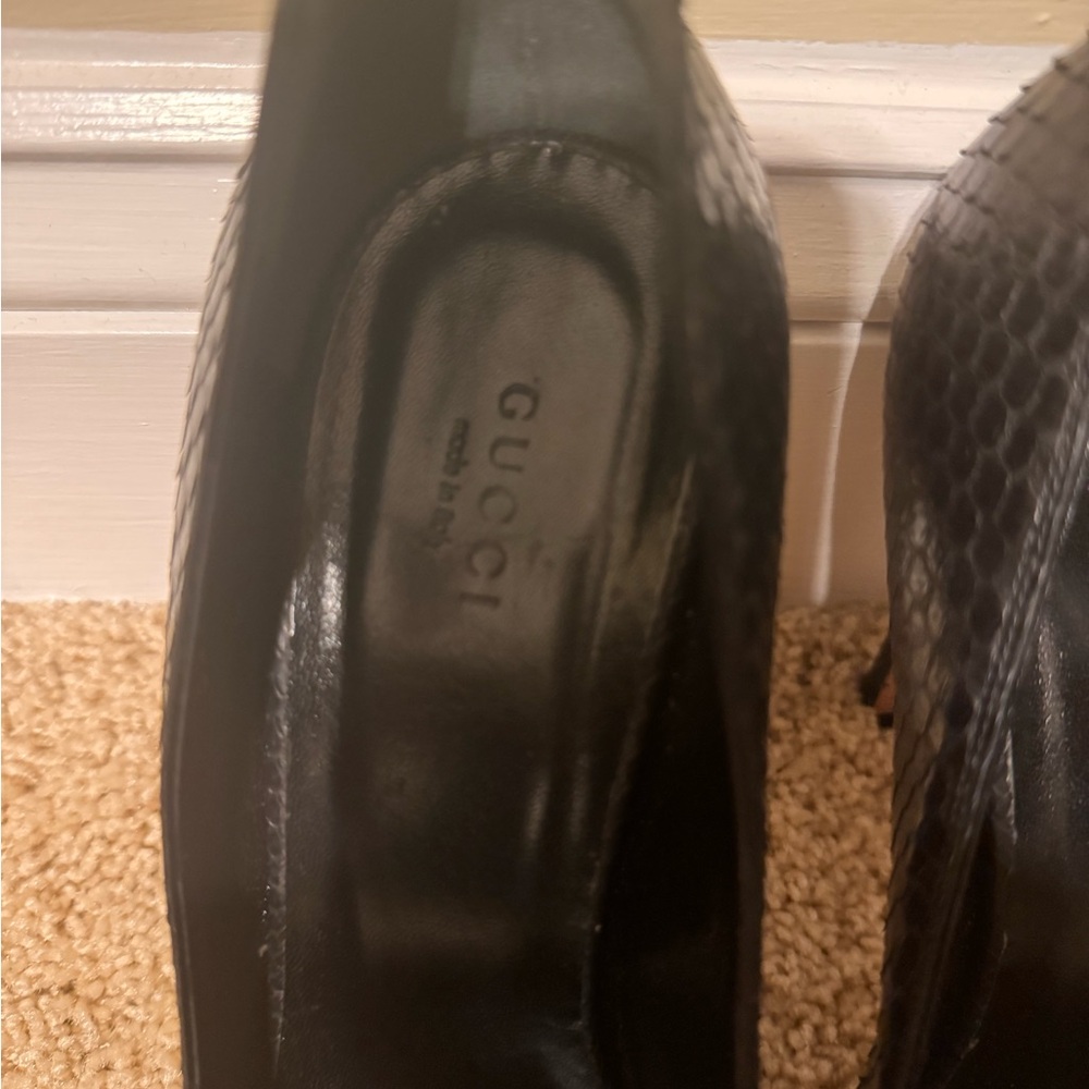 Black Gucci Python Pumps - image 4